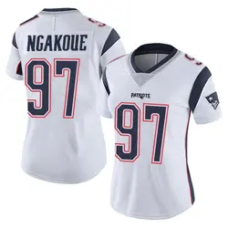 Nike Yannick Ngakoue New England Patriots Women's Limited White Vapor Untouchable Jersey